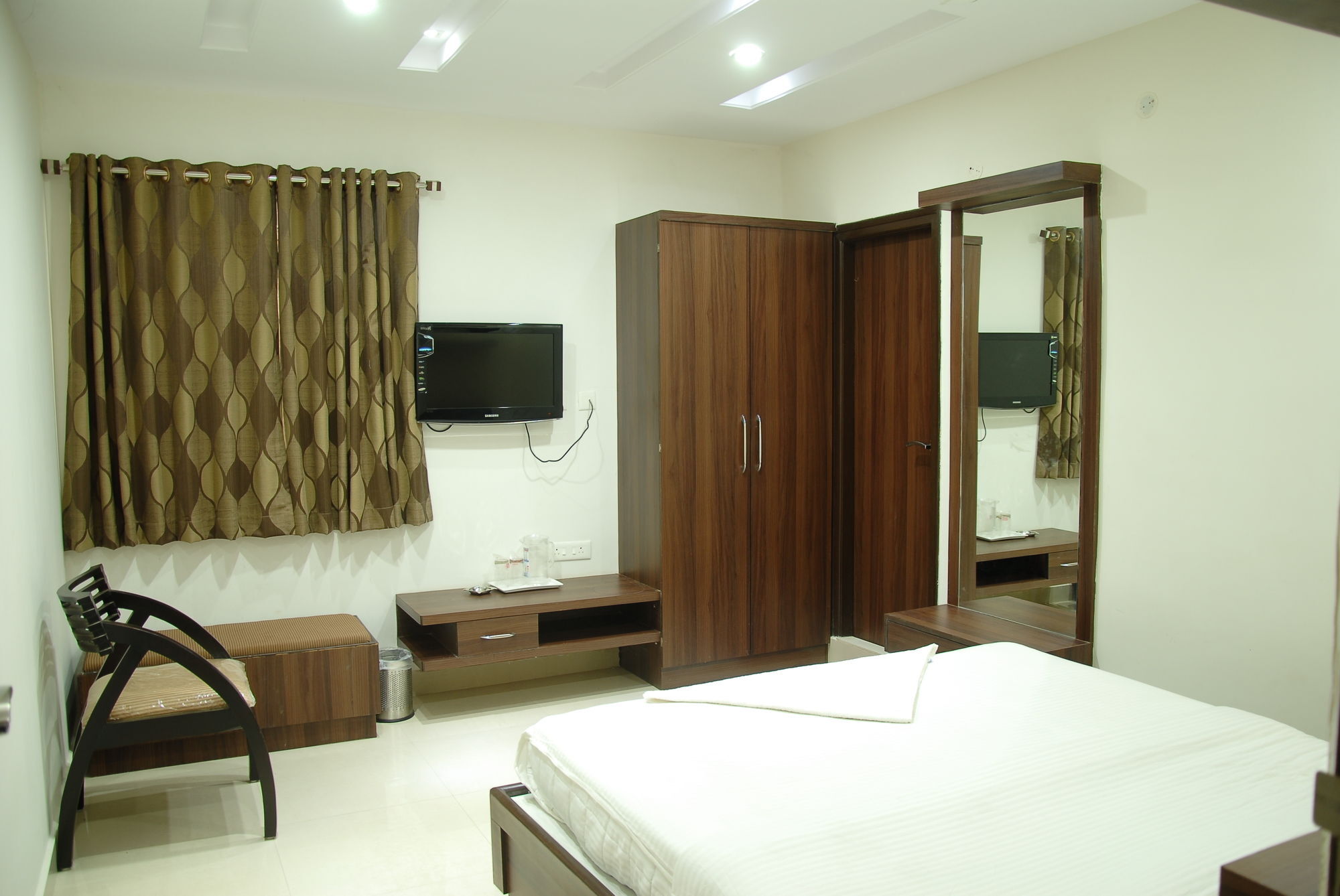 Hotel Vjr Residency By Hotelscart ไฮเดอราบัด ภายนอก รูปภาพ